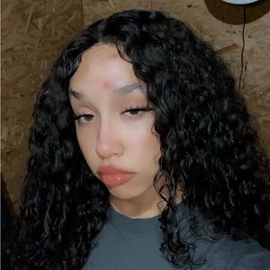 Meet your Posher, Jada